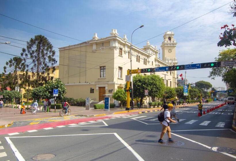 Dragonfly Hostels Miraflores