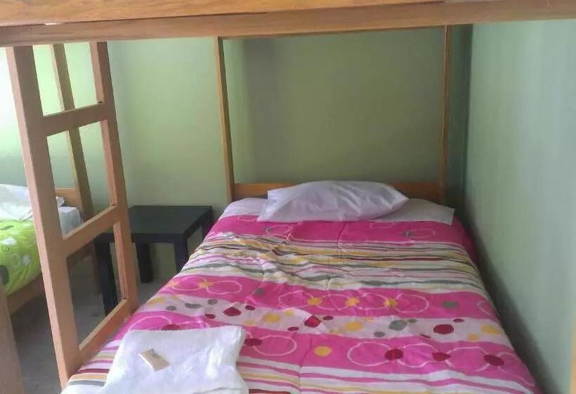 El Buen Samaritano Backpackers   Hostel