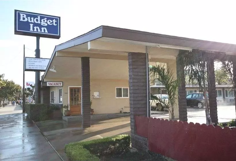 ホテル Budget Inn