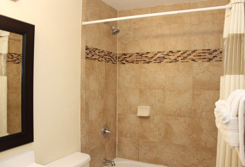 בית מלון כפרי Budget Inn