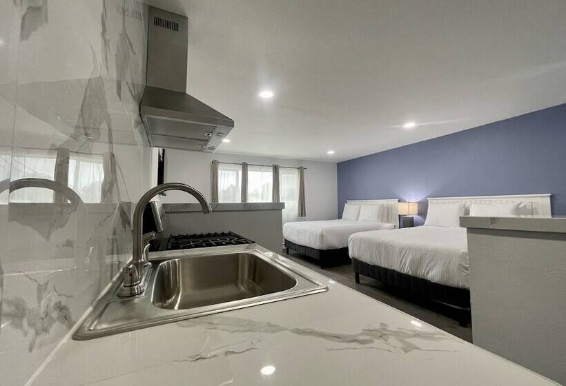 בית מלון כפרי Budget Inn