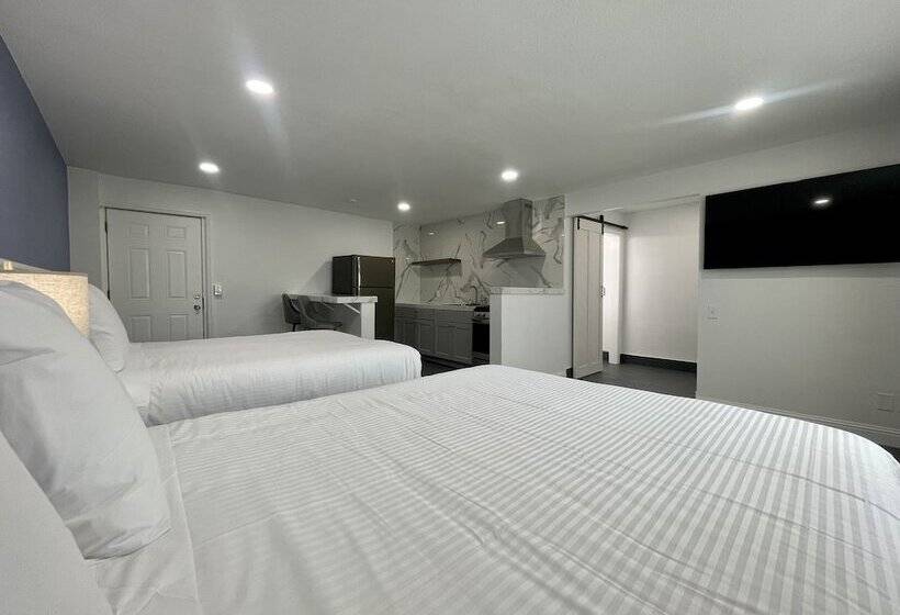 בית מלון כפרי Budget Inn