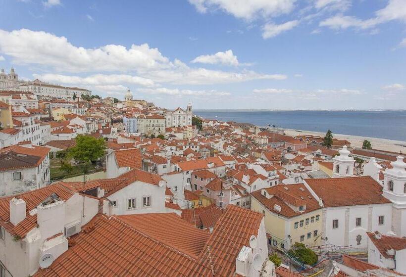 هتل Emporium Lisbon Suites