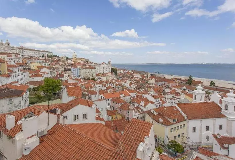 هتل Emporium Lisbon Suites