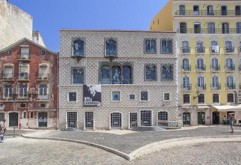 هتل Emporium Lisbon Suites