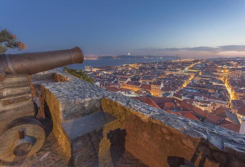 هتل Emporium Lisbon Suites