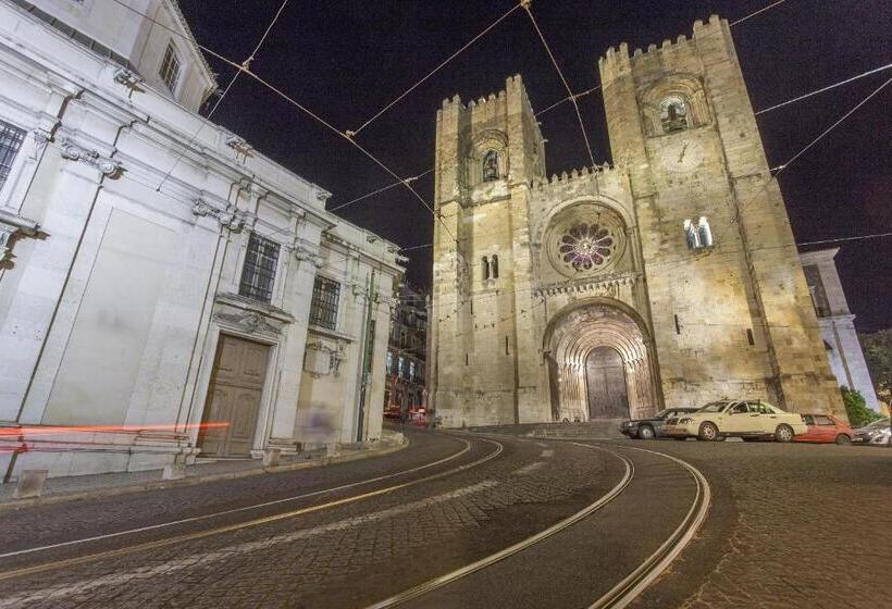 هتل Emporium Lisbon Suites