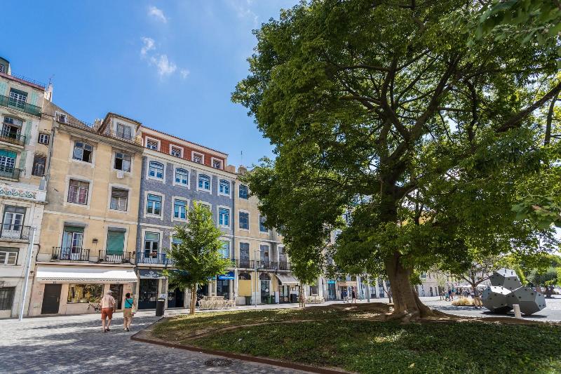 هتل Emporium Lisbon Suites