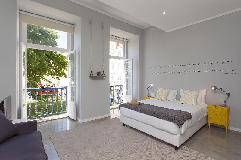 هتل Emporium Lisbon Suites