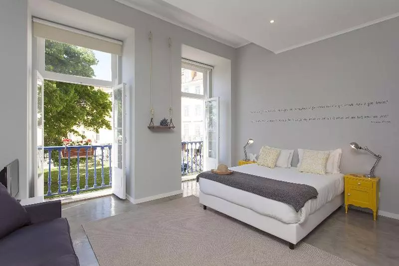 هتل Emporium Lisbon Suites