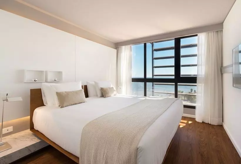 ホテル Esplendor By Wyndham Montevideo Punta Carretas