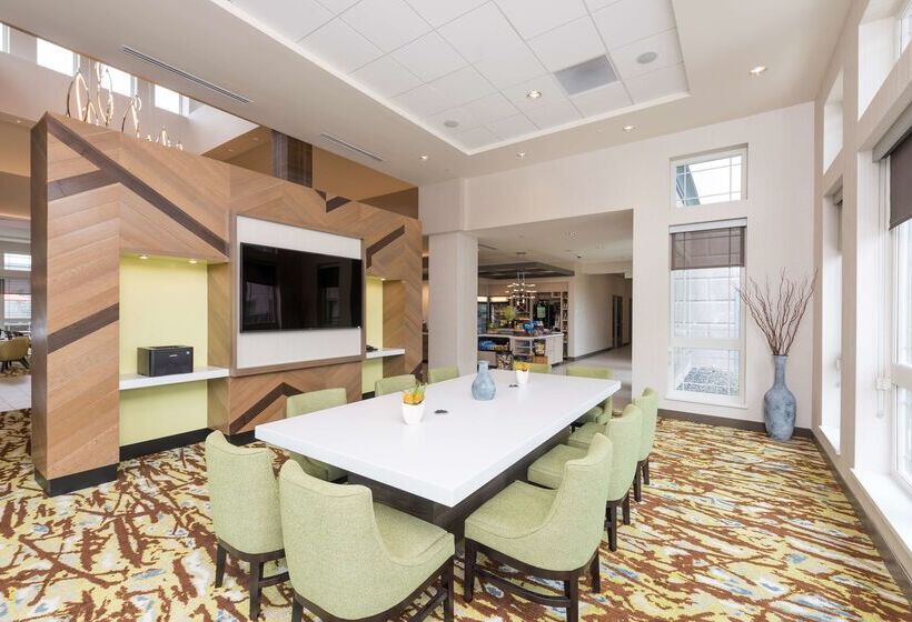 فندق Hilton Garden Inn Grand Rapids East