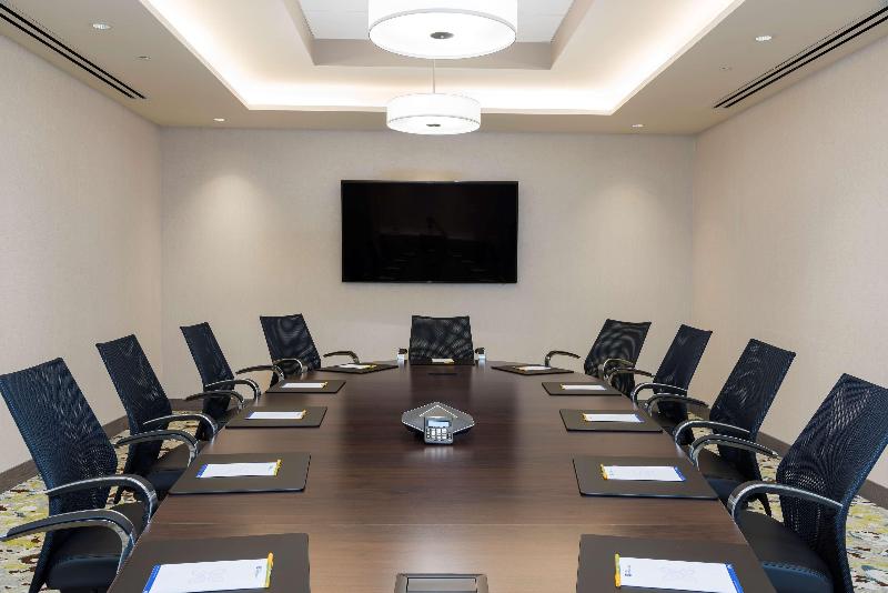 فندق Hilton Garden Inn Grand Rapids East