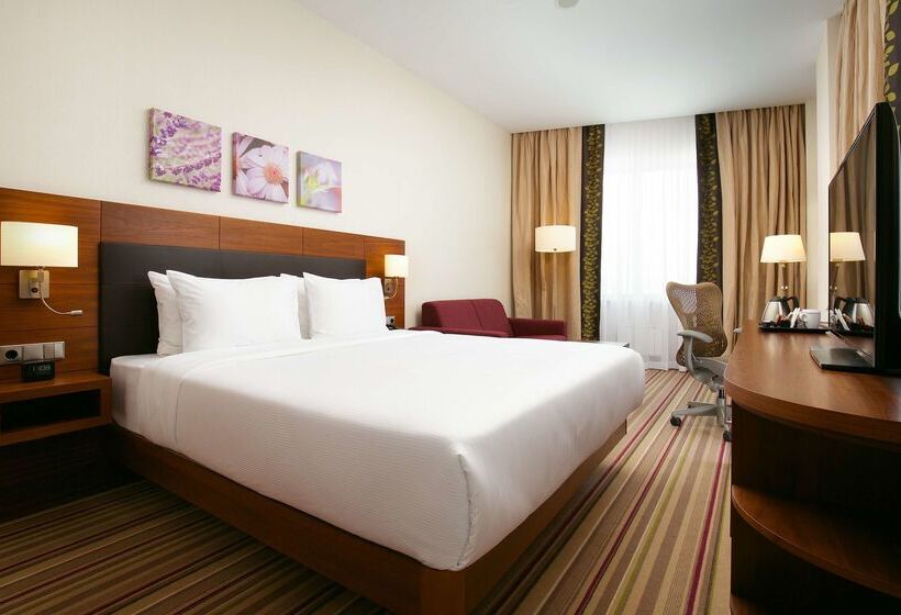 هتل Hilton Garden Inn Volgograd