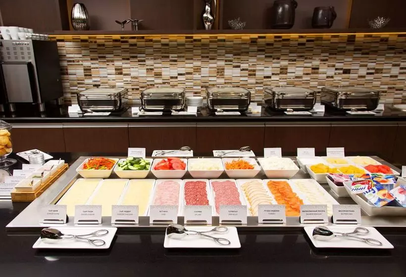 هتل Hilton Garden Inn Volgograd