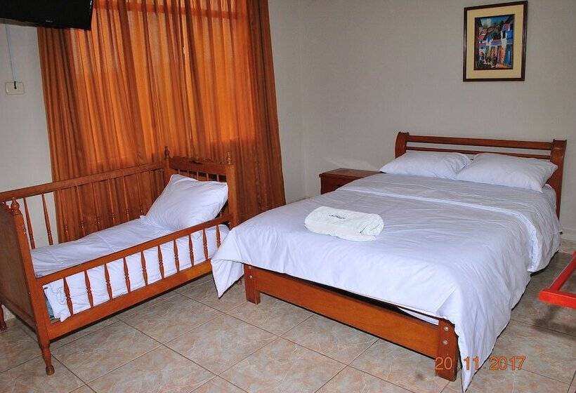 هتل Hostal Don Reymundo