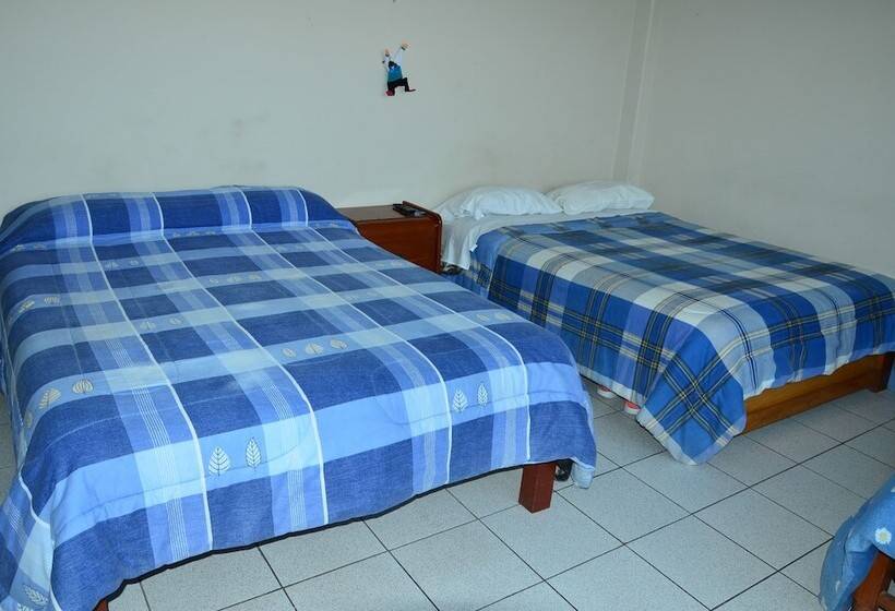 هتل Hostal Don Reymundo