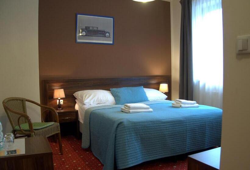 בית מלון כפרי Kochanów