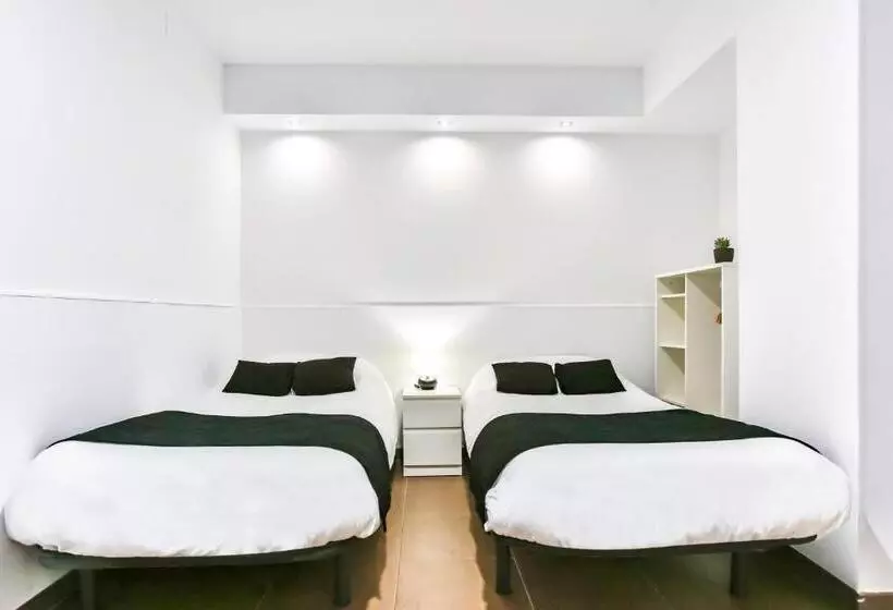 هتل Laramond Barcelona Rooms