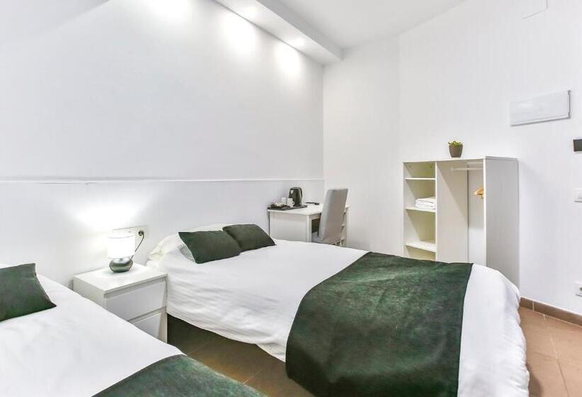 هتل Laramond Barcelona Rooms