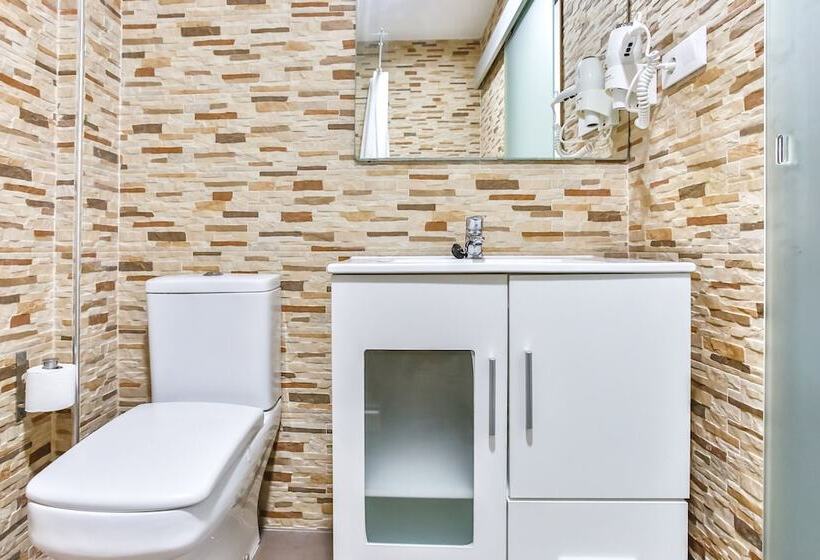 هتل Laramond Barcelona Rooms