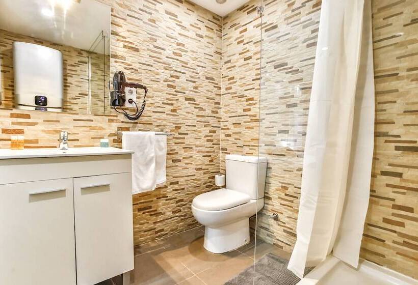 هتل Laramond Barcelona Rooms