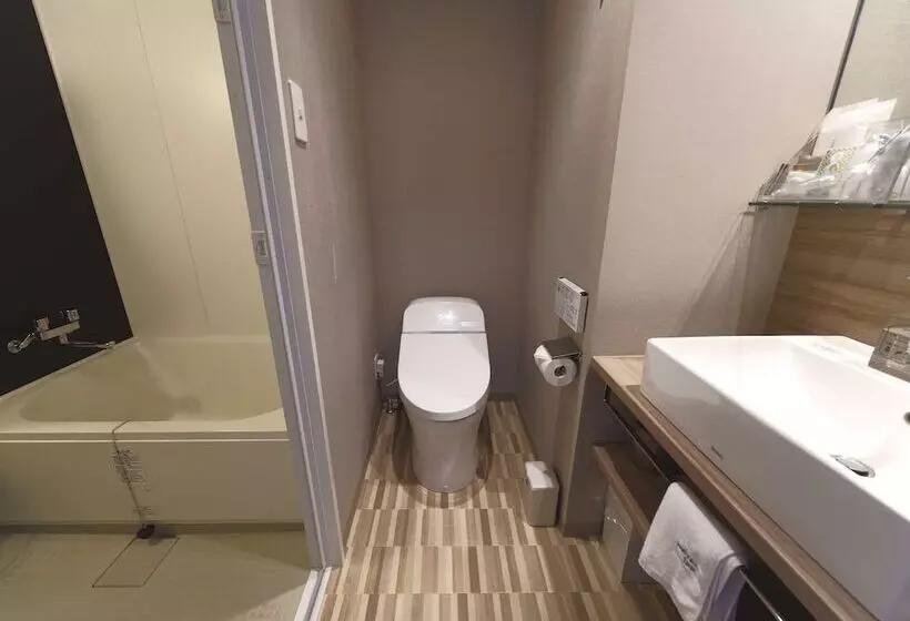 Hotelli Meitetsu Inn Nagoyaeki Shinkansenguchi