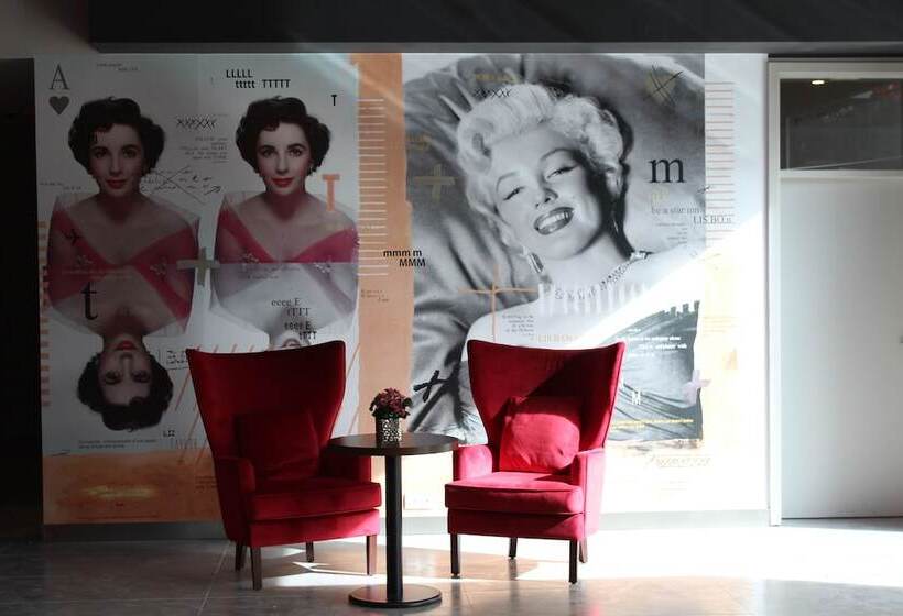 هتل Star Inn Lisbon Airport