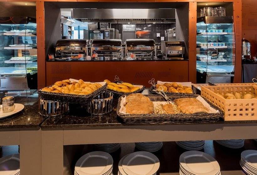 هتل Star Inn Lisbon Airport