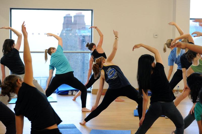 בית מלון כפרי Trinity College Campus Accommodation