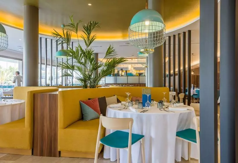 هتل Zafiro Palace Palmanova
