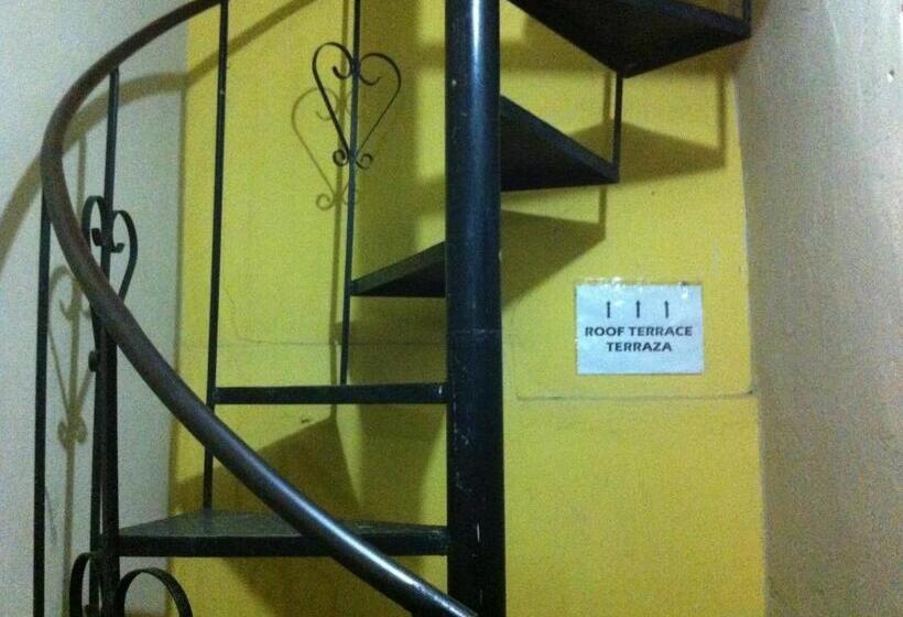 Aamiaismajoitus (B&B) Brabant Hostal