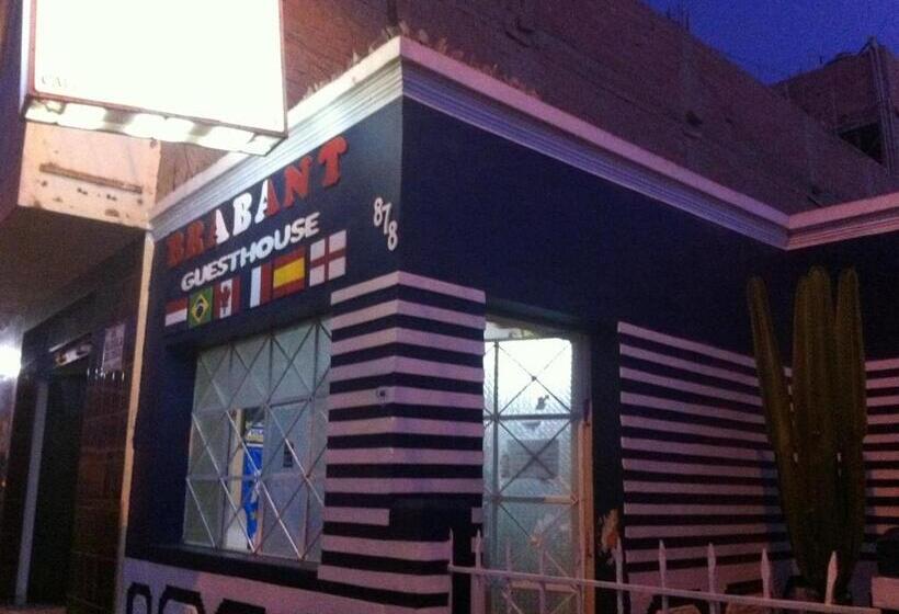 Aamiaismajoitus (B&B) Brabant Hostal