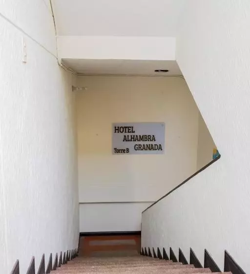 ホテル Alhambra Torre B