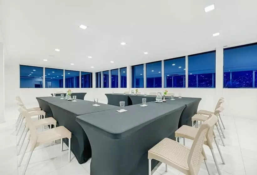 Hotelli Blue 66