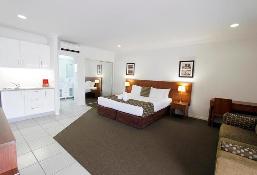 ホテル Chinchilla Downtown Motor Inn