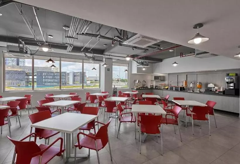 Hotelli City Express Junior By Marriott Bogota Aeropuerto
