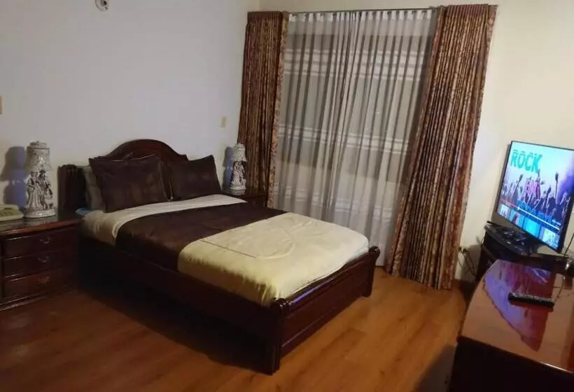 ホテル El Cid Plaza Premium