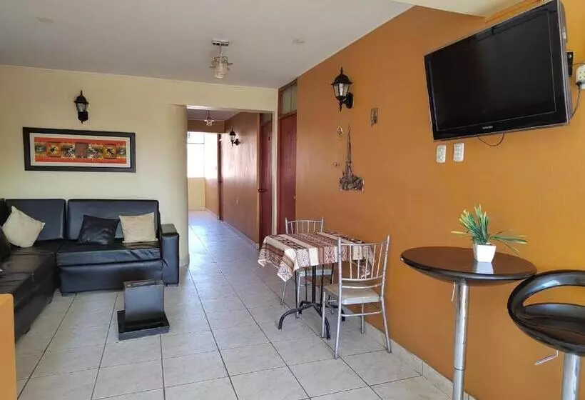 هتل Hostal Boulevard