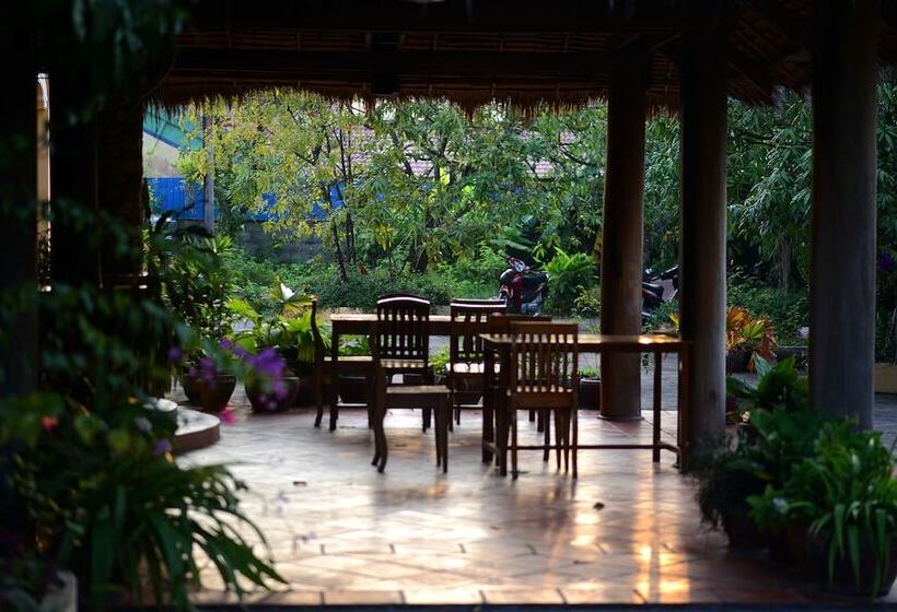 Hotel Mea Culpa Kampot