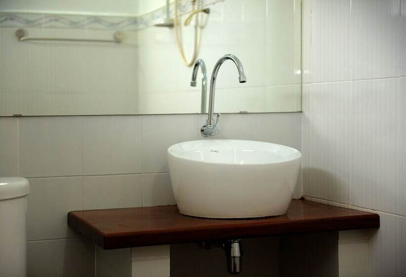 Hotel Mea Culpa Kampot