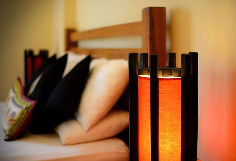 Hotel Mea Culpa Kampot