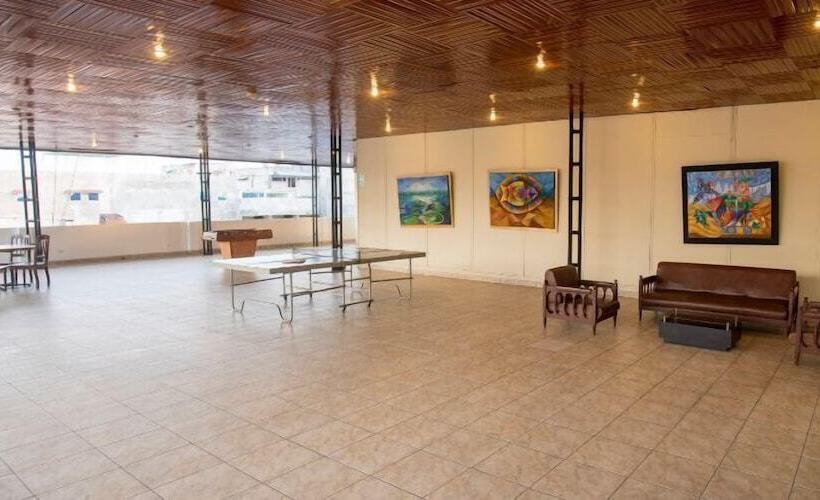 Hotel Oro Verde & Suites