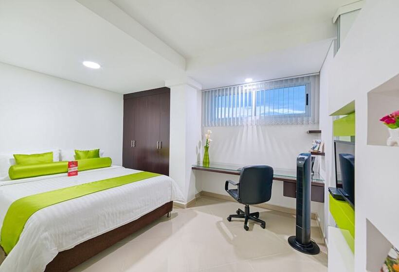 هتل Piaro In Suites