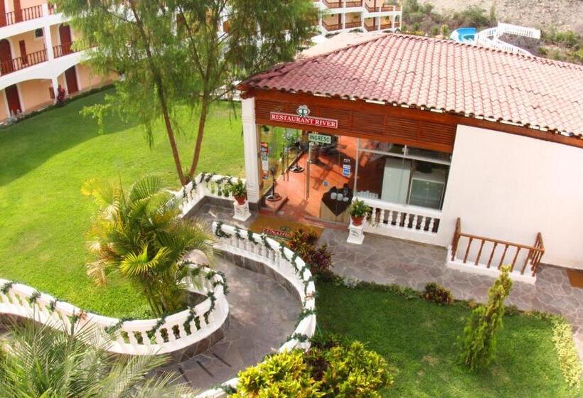 Lunahuana River Resort