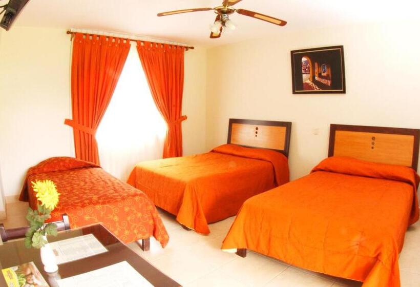 Lunahuana River Resort