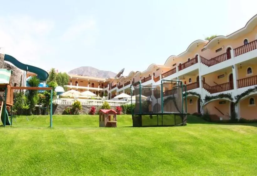 Lunahuana River Resort