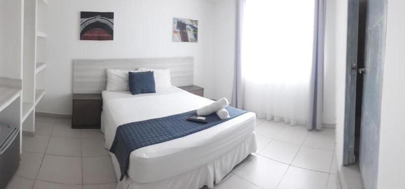 Mintaka Hotel + Lounge