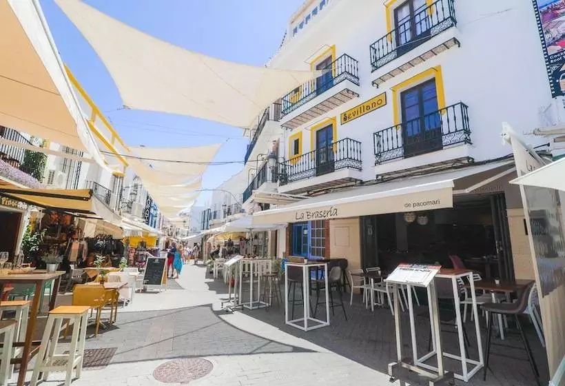 Pension Sevillano