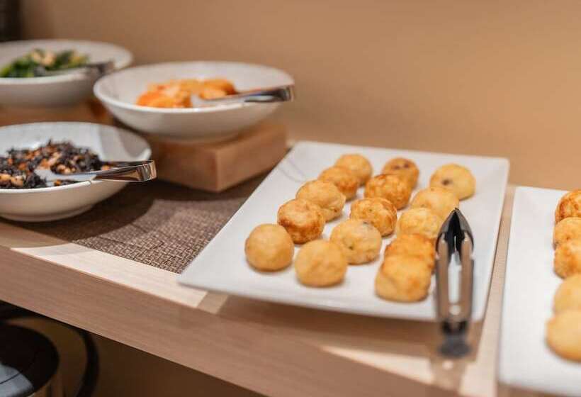 호텔 Sanrriott Shinsaibashi